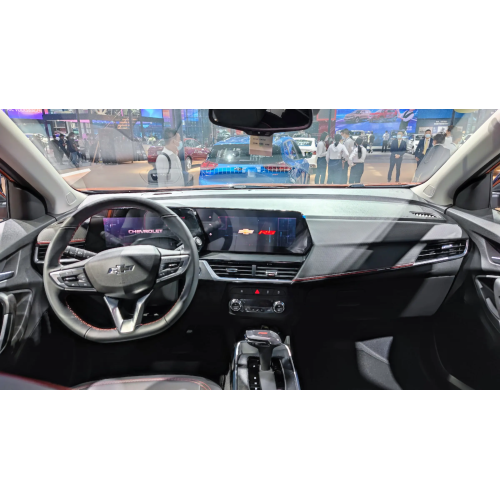 Chevrolet Tracker 2022 в акциях горячая продажа бензиновой автомобиль Chevrolet Tracker 335T Подержанный автомобиль 1.5T SUV Chevrolet Tracker Используется Cars